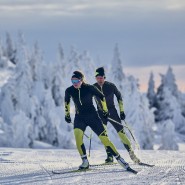 Праздничный открытый мастер-класс по беговым лыжам 2023 фотографии