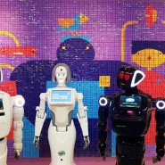 Интерактивная выставка роботов и технологий «Роботека» фотографии