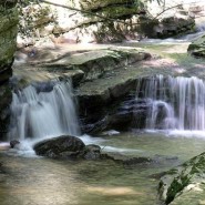 Агурские водопады в Агурском ущелье фотографии