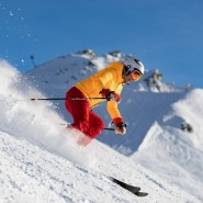 Мастер-классы по катанию на горных лыжах и сноуборду на курорте «Газпром» 2022 фотографии