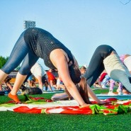 Международный день йоги в парке «Ривьера» 2019 фотографии