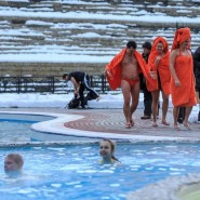Крещенские купания на курорте «Газпром» 2018 фотографии