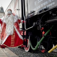 Поезд Деда Мороза в Сочи 2021 фотографии