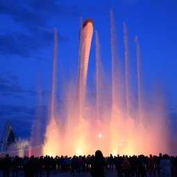 Шоу поющих фонтанов в Олимпийском парке 2025