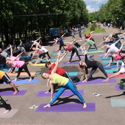 Международный день йоги на «Роза Хутор» 2017