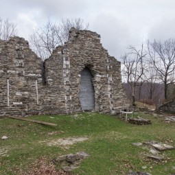 Византийский (Лооский) храм