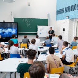 Научная битва молодых учёных в «Сириус» 2025