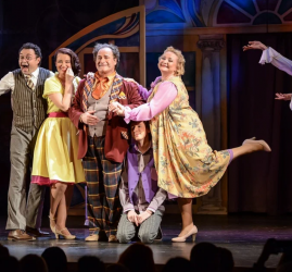 Спектакль «Просто бэби или любовь по-французски»