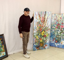 Выставка Виталия Коробейникова