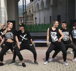 Summer Dance Camp International 2020