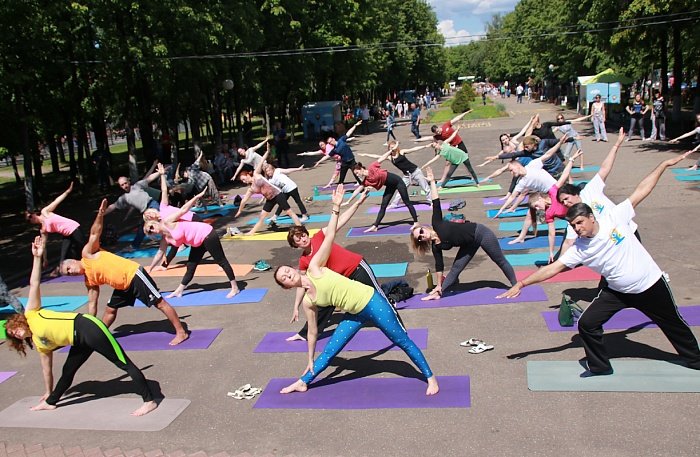 Международный день йоги на «Роза Хутор» 2017