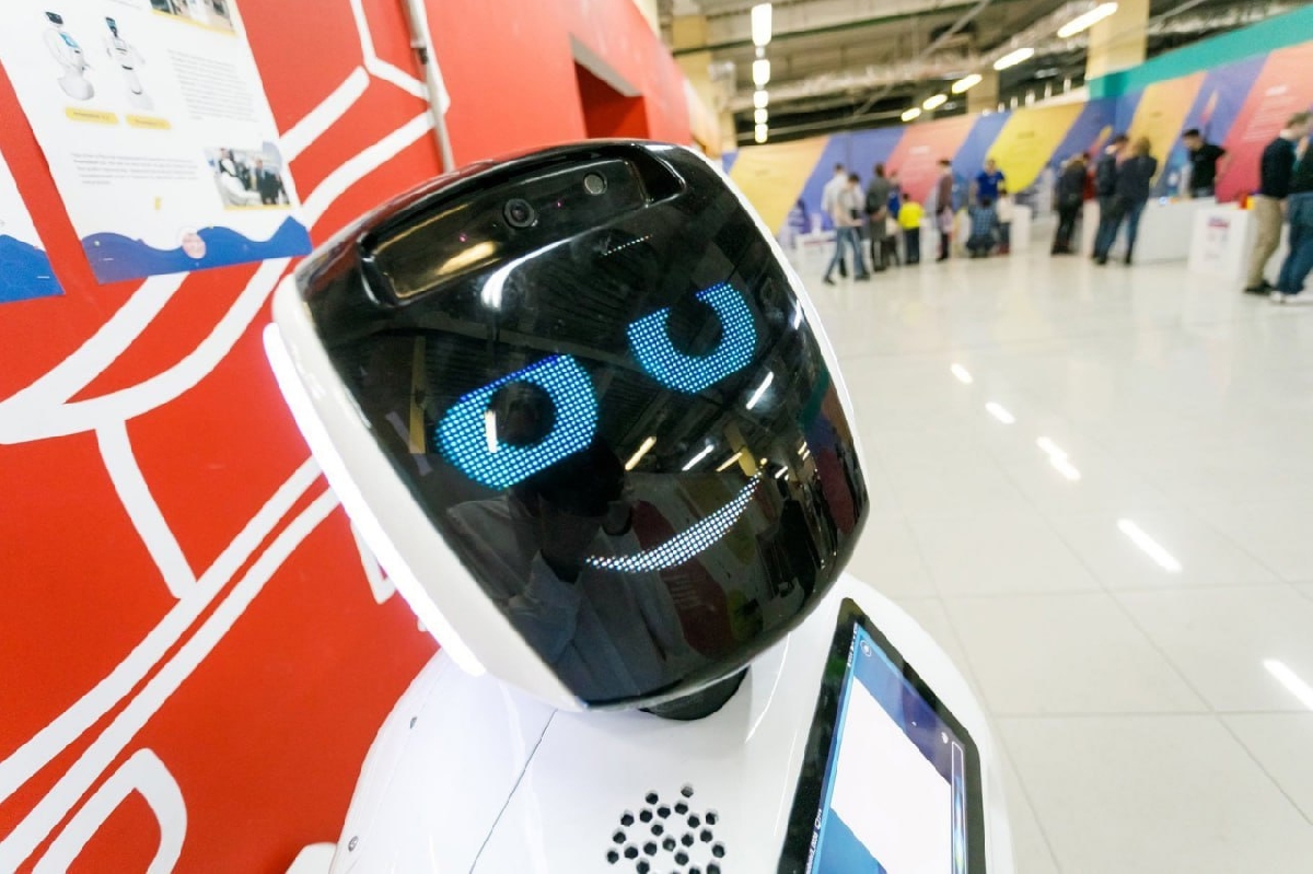Выставка роботов РОБОПАРК