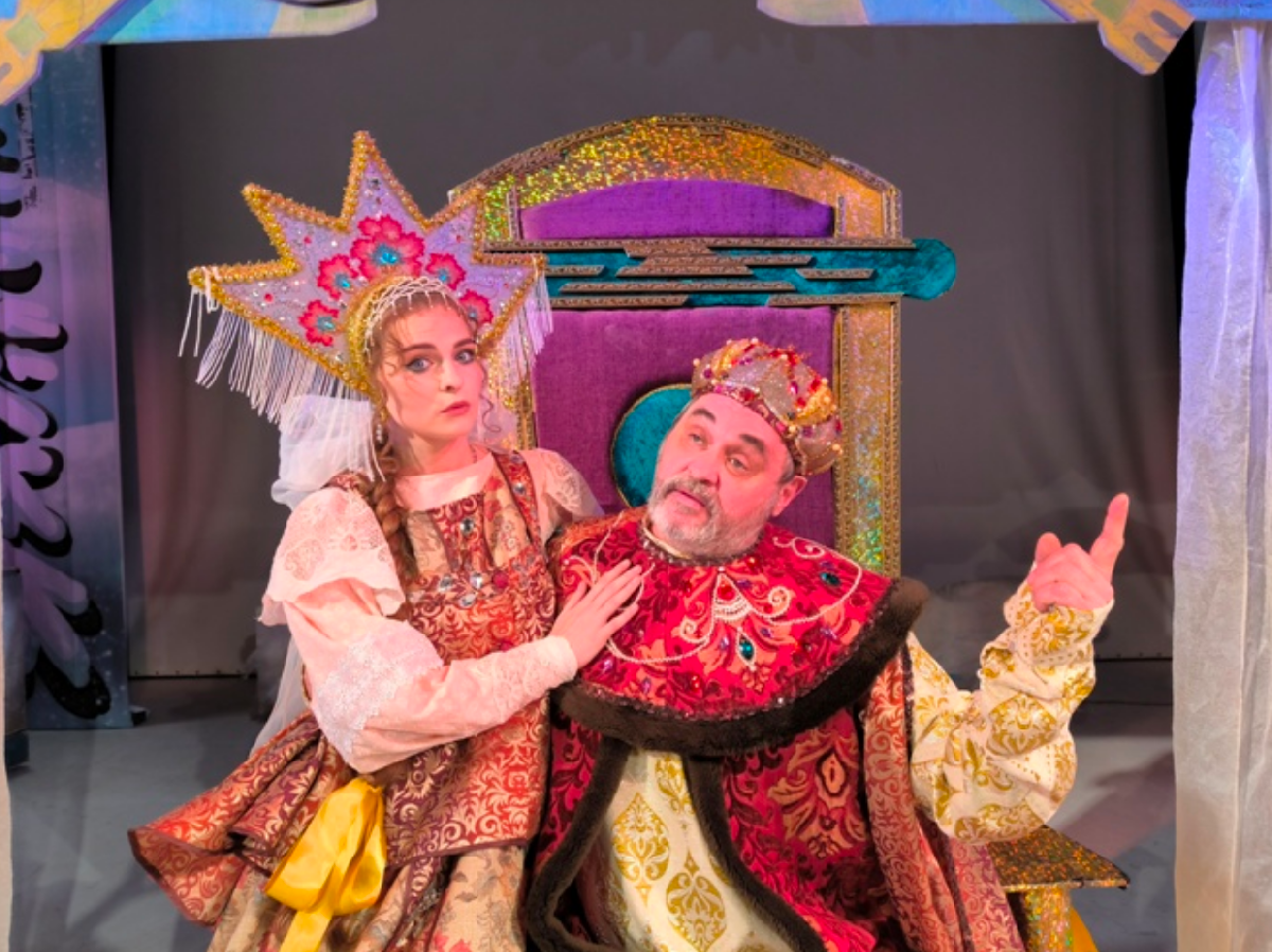 Фото: teatrplast.ru