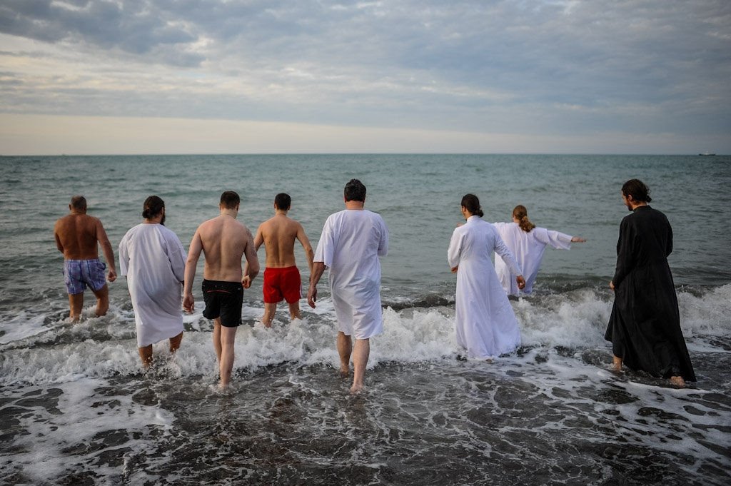 Крещенские купания в Сочи 2021